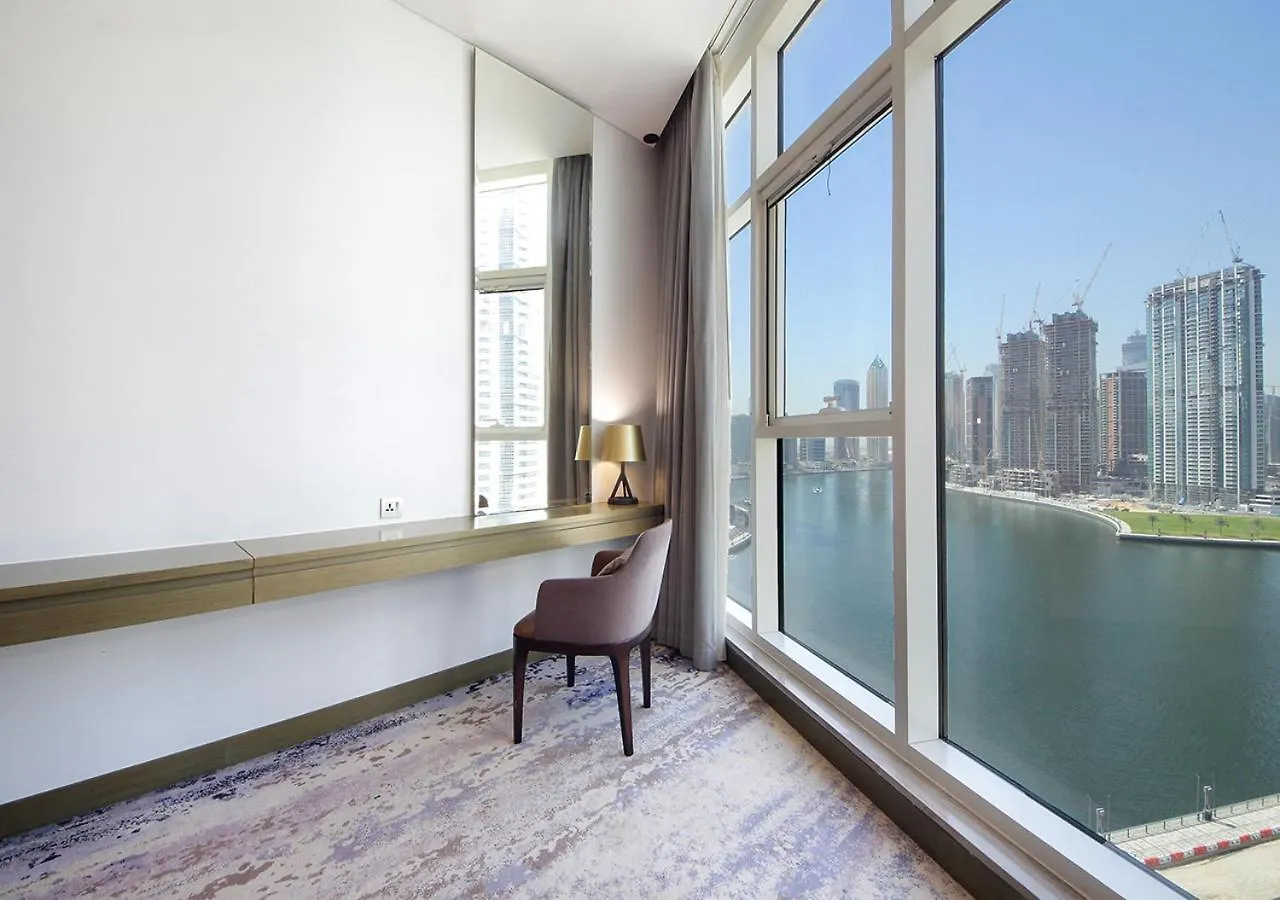 Stylish Studio In Damac Prive Canal-View Studio Dubai Apartment