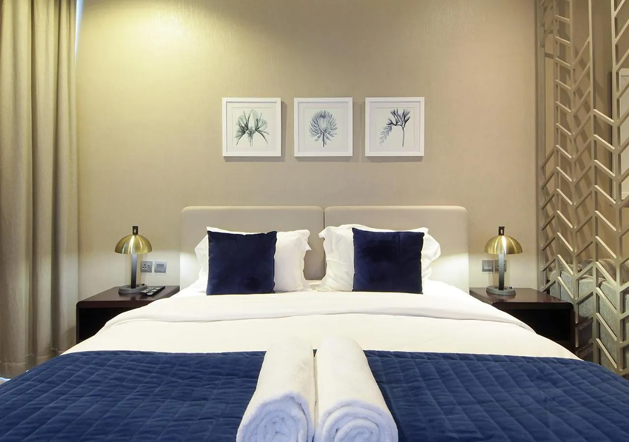 Stylish Studio In Damac Prive Canal-View Studio Dubai